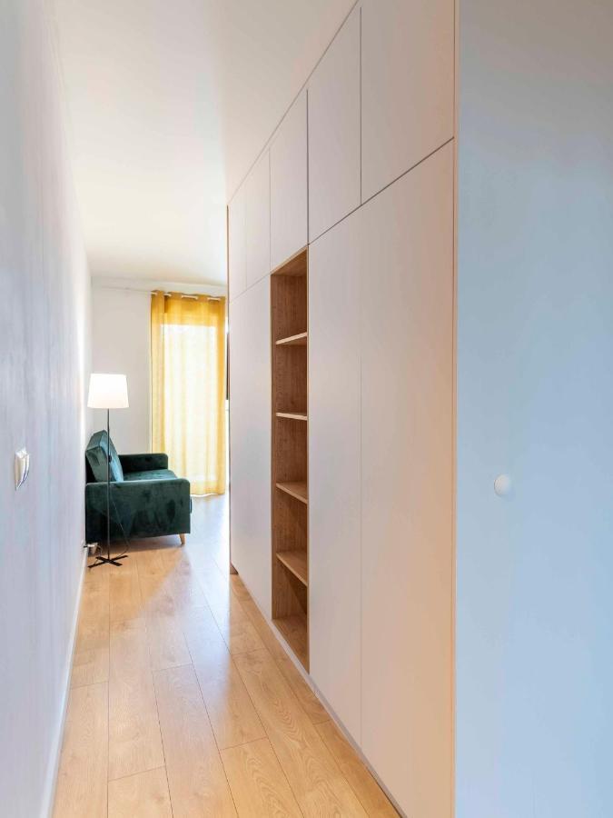 First -- Green Zoliborz Apartment 2 วอร์ซอ ภายนอก รูปภาพ